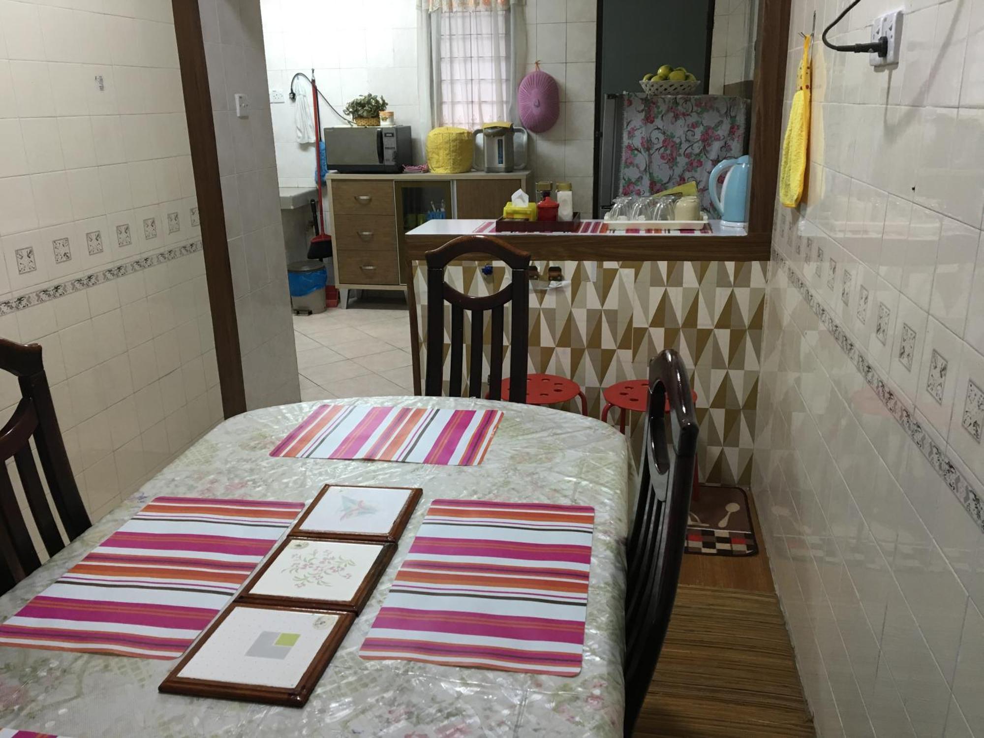Rb Double Storey Bandar Tasik Selatan Homestay Kuala Lumpur Exterior foto